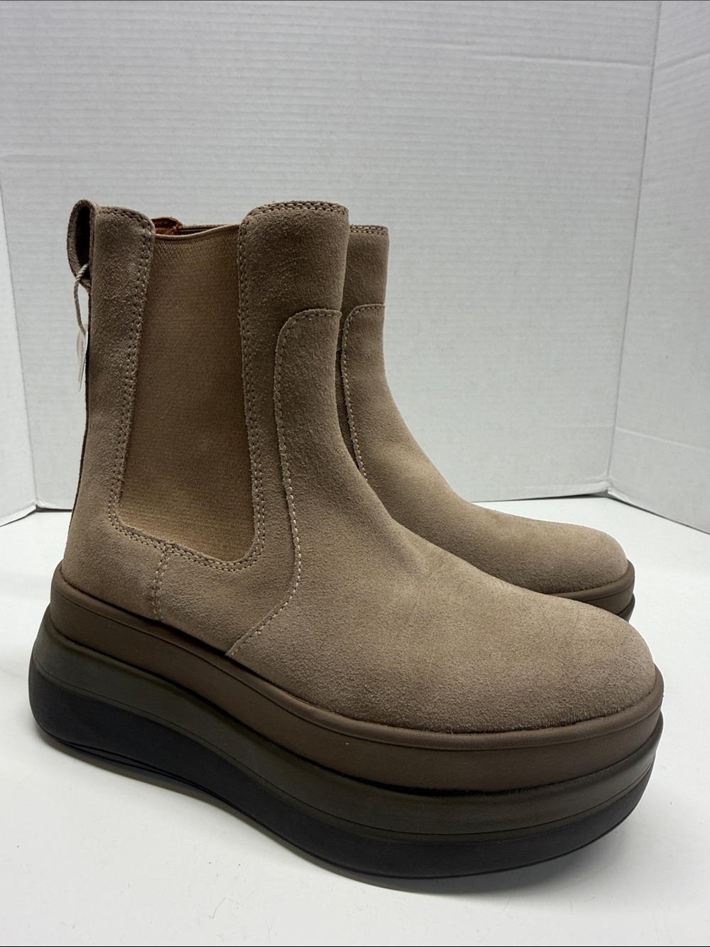 FitFlop F-Mode Stack Suede Chelsea Platform Boots Ankle Bootie Taupe Brown New 8 - Picture 3 of 9